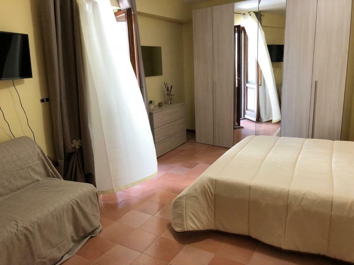 B&B Al San Francesco 桑格罗堡 外观 照片